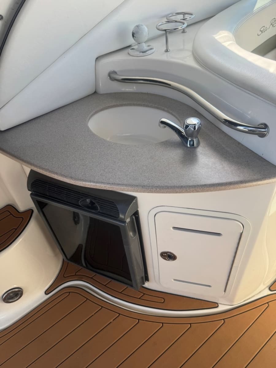 2007 Sea Ray 320 Sundancer - Photo 14