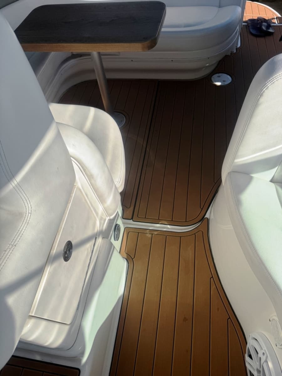2007 Sea Ray 320 Sundancer - Photo 9
