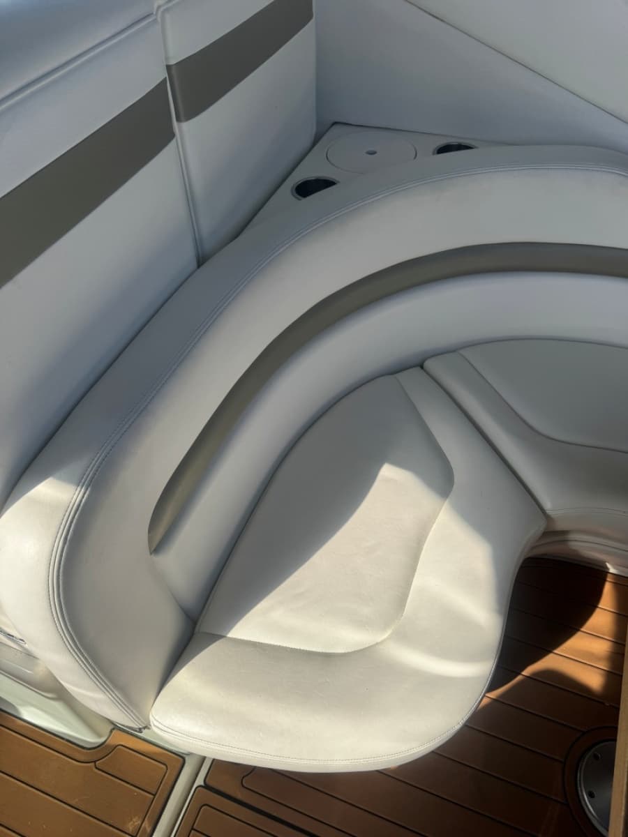 2007 Sea Ray 320 Sundancer - Photo 10