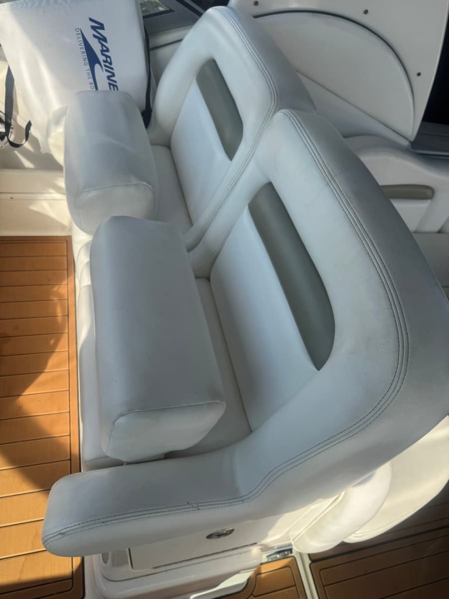 2007 Sea Ray 320 Sundancer - Photo 19
