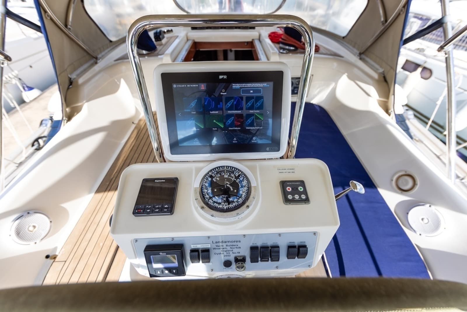 2002 Oyster 53 - Photo 37
