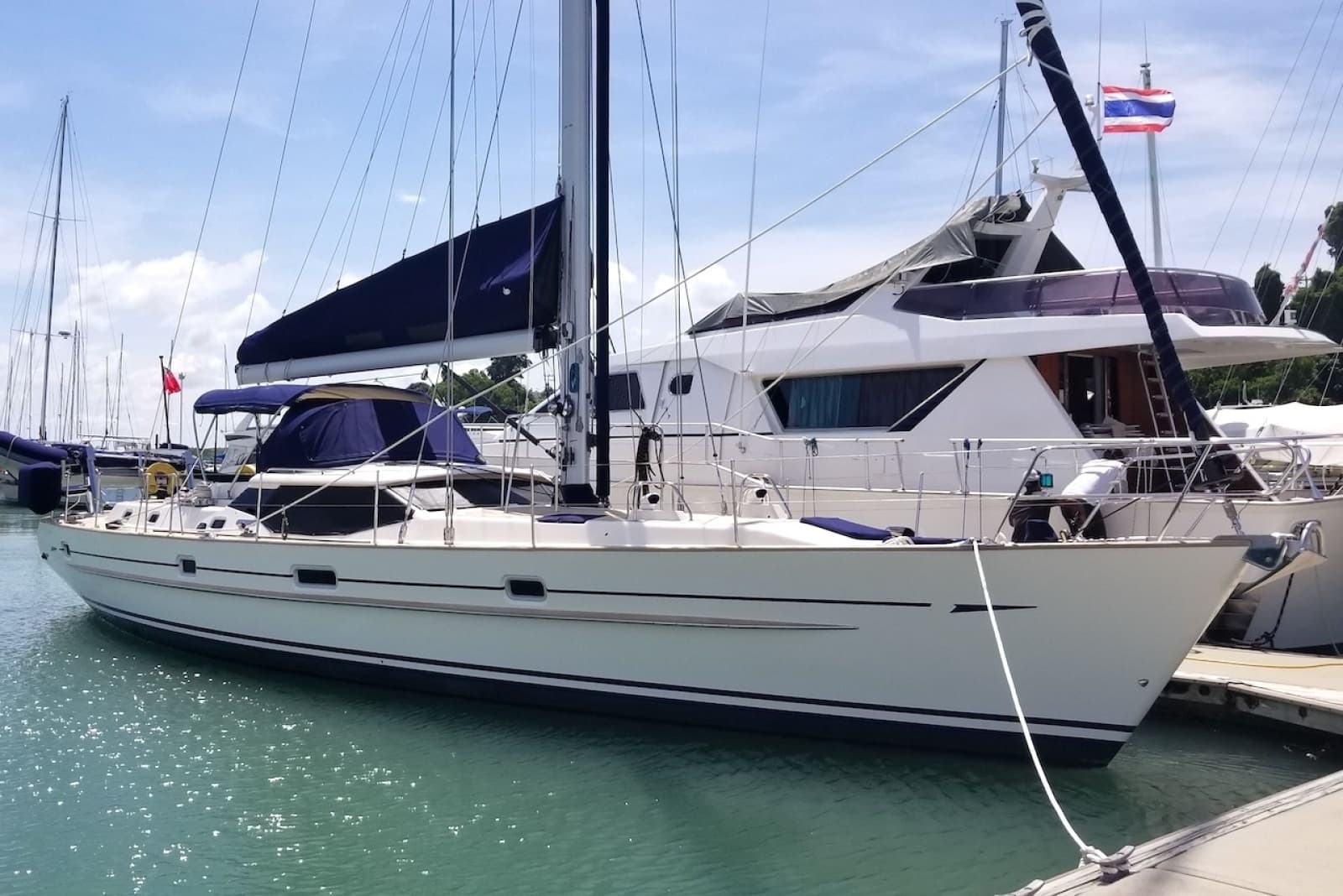 2002 Oyster 53 - Photo 6