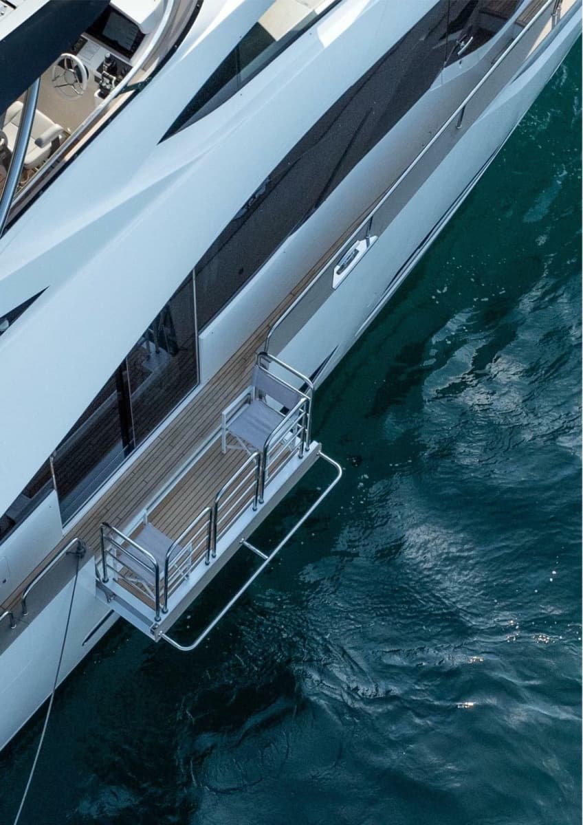 2022 Sunseeker 95 - Photo 4