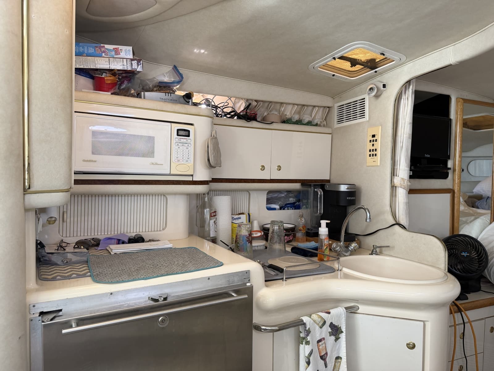 1997 Sea Ray Sundancer 330 - Photo 20