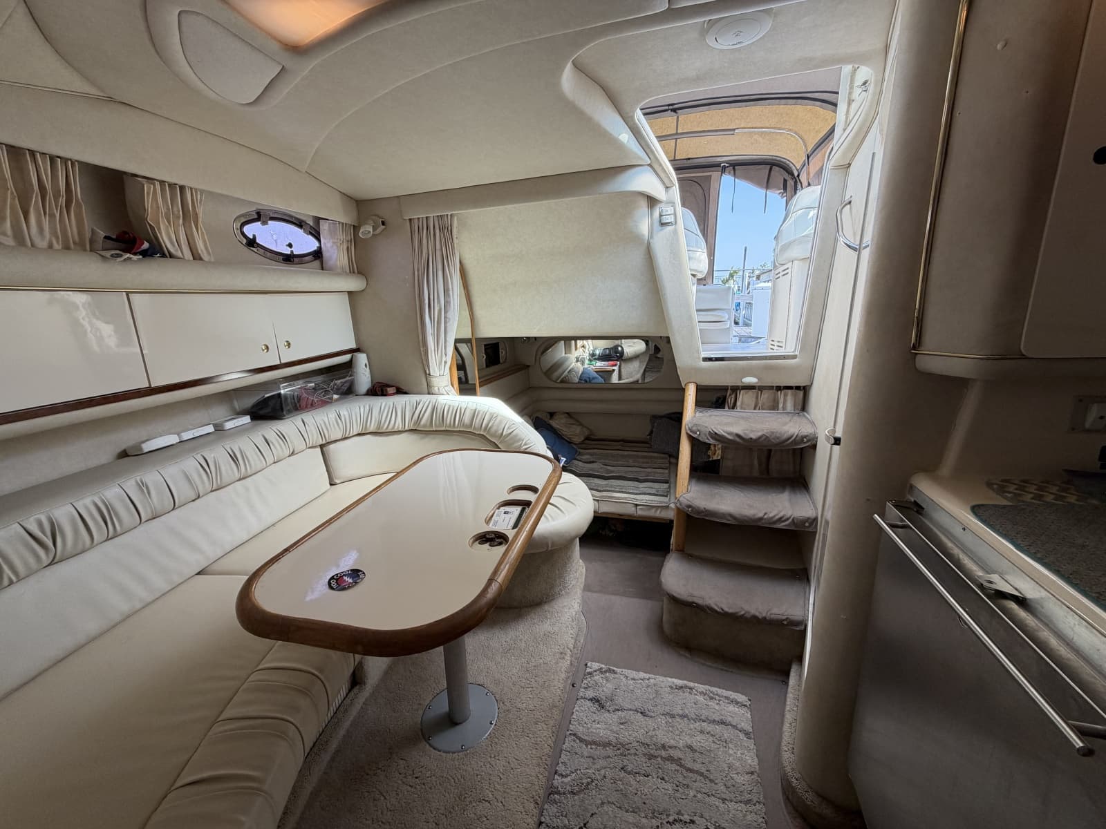 1997 Sea Ray Sundancer 330 - Photo 17