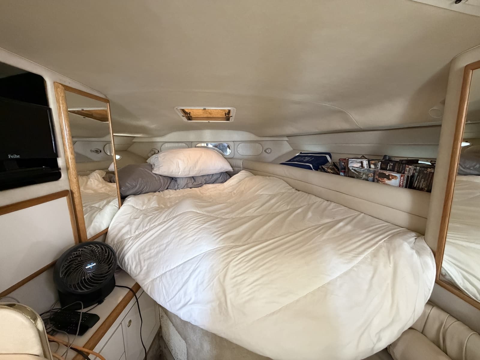 1997 Sea Ray Sundancer 330 - Photo 21