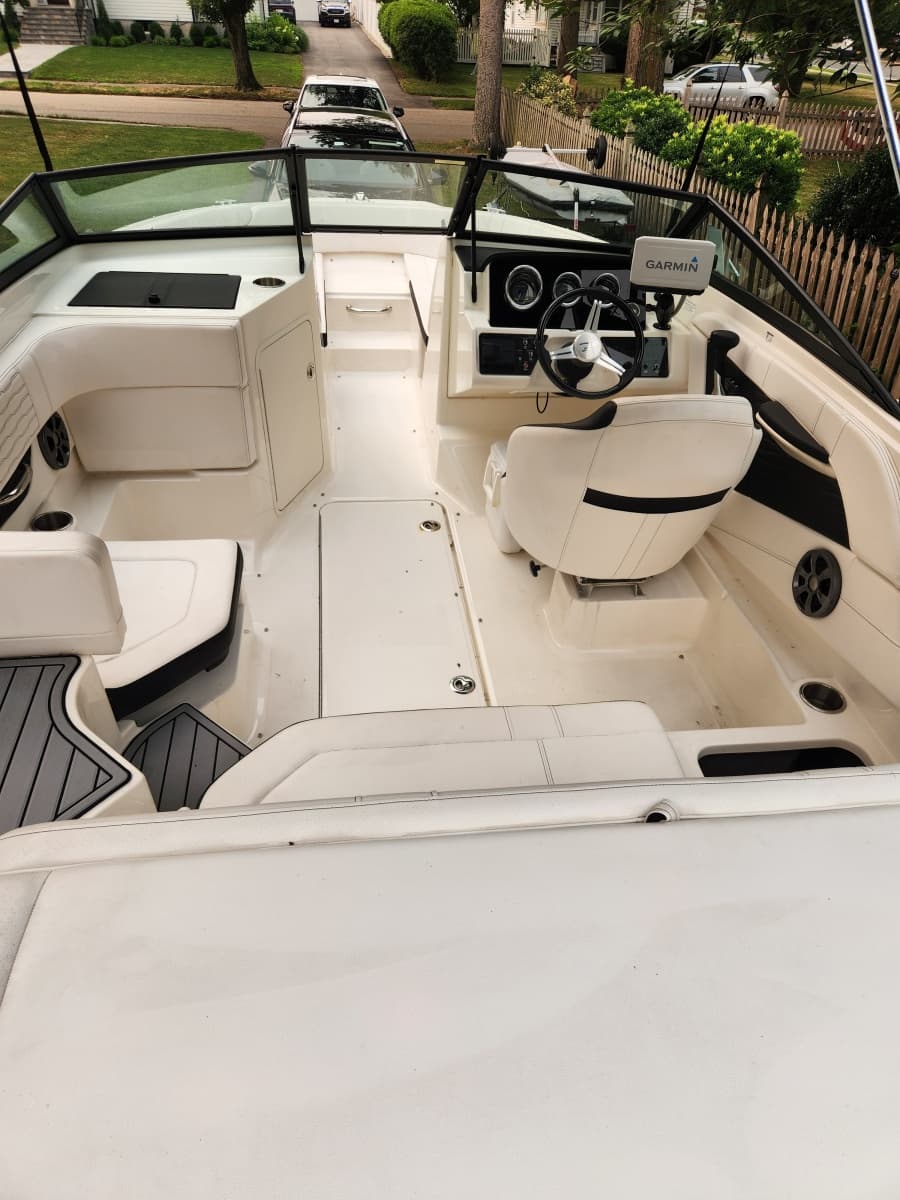 2021 Sea Ray  - Photo 8