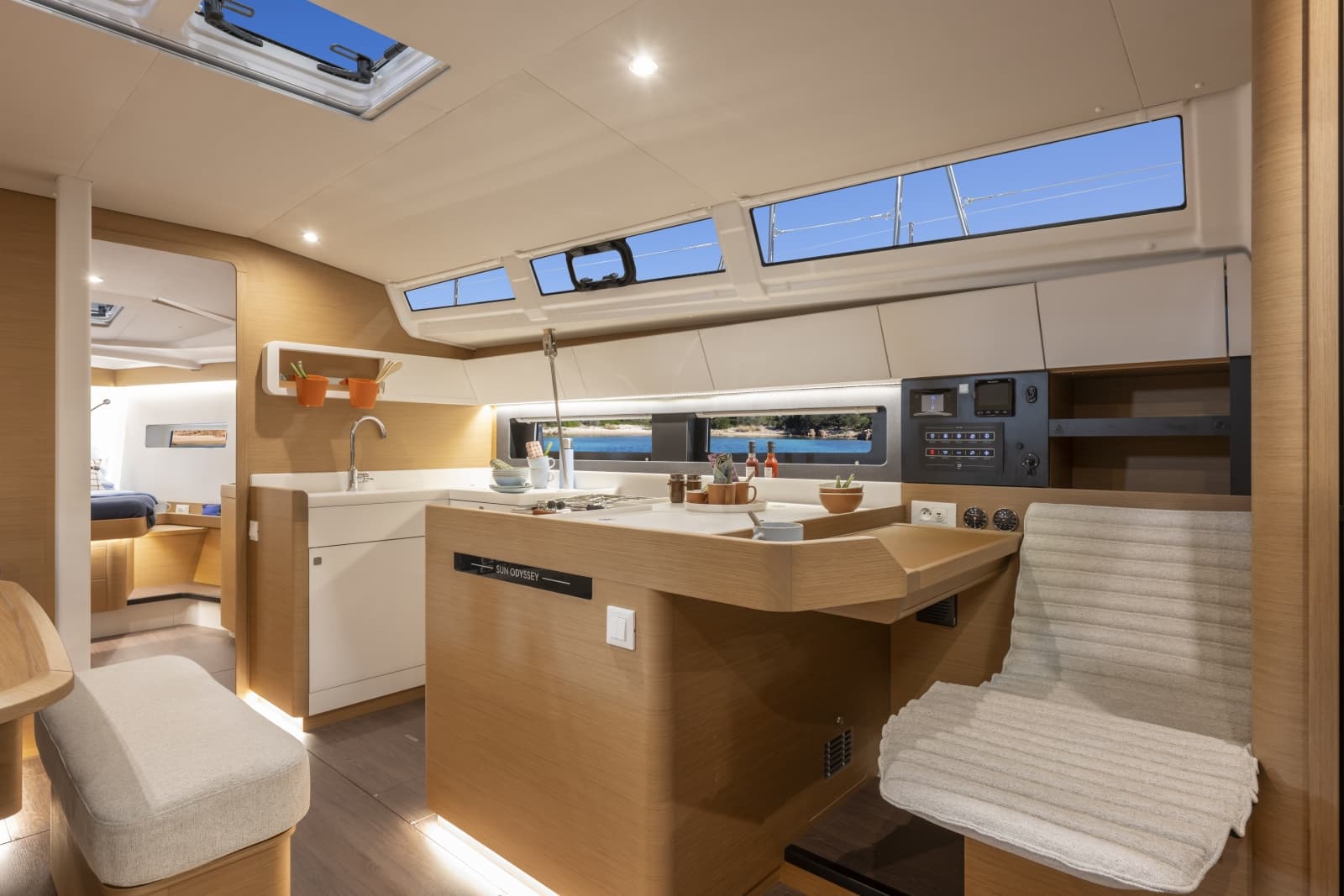 2027 Jeanneau SO 455 - Photo 10