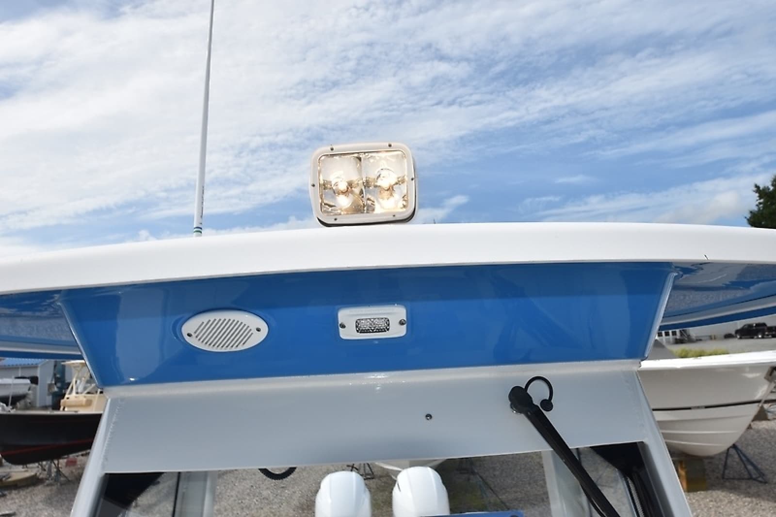 2014 Everglades 255 CC - Photo 24