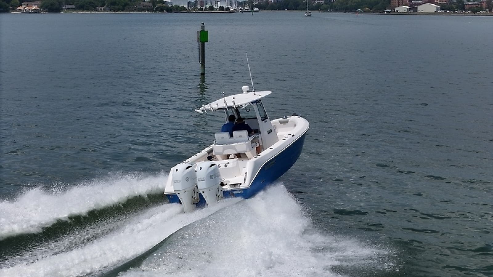 2014 Everglades 255 CC - Photo 4