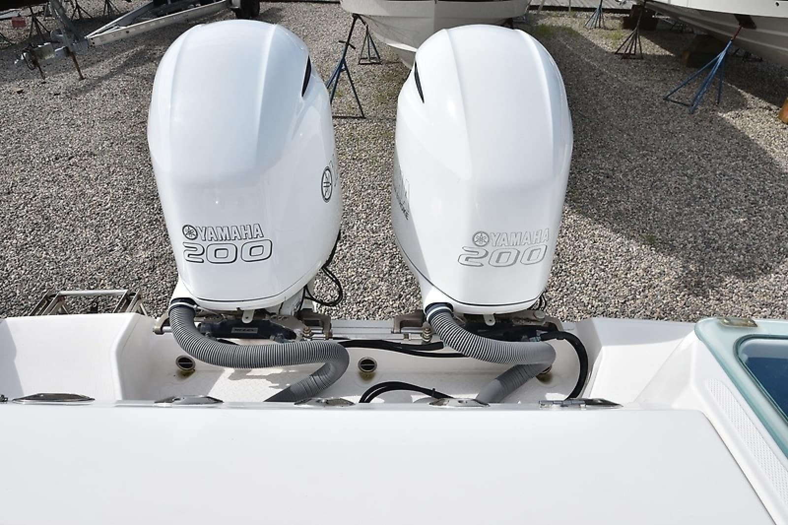 2014 Everglades 255 CC - Photo 37