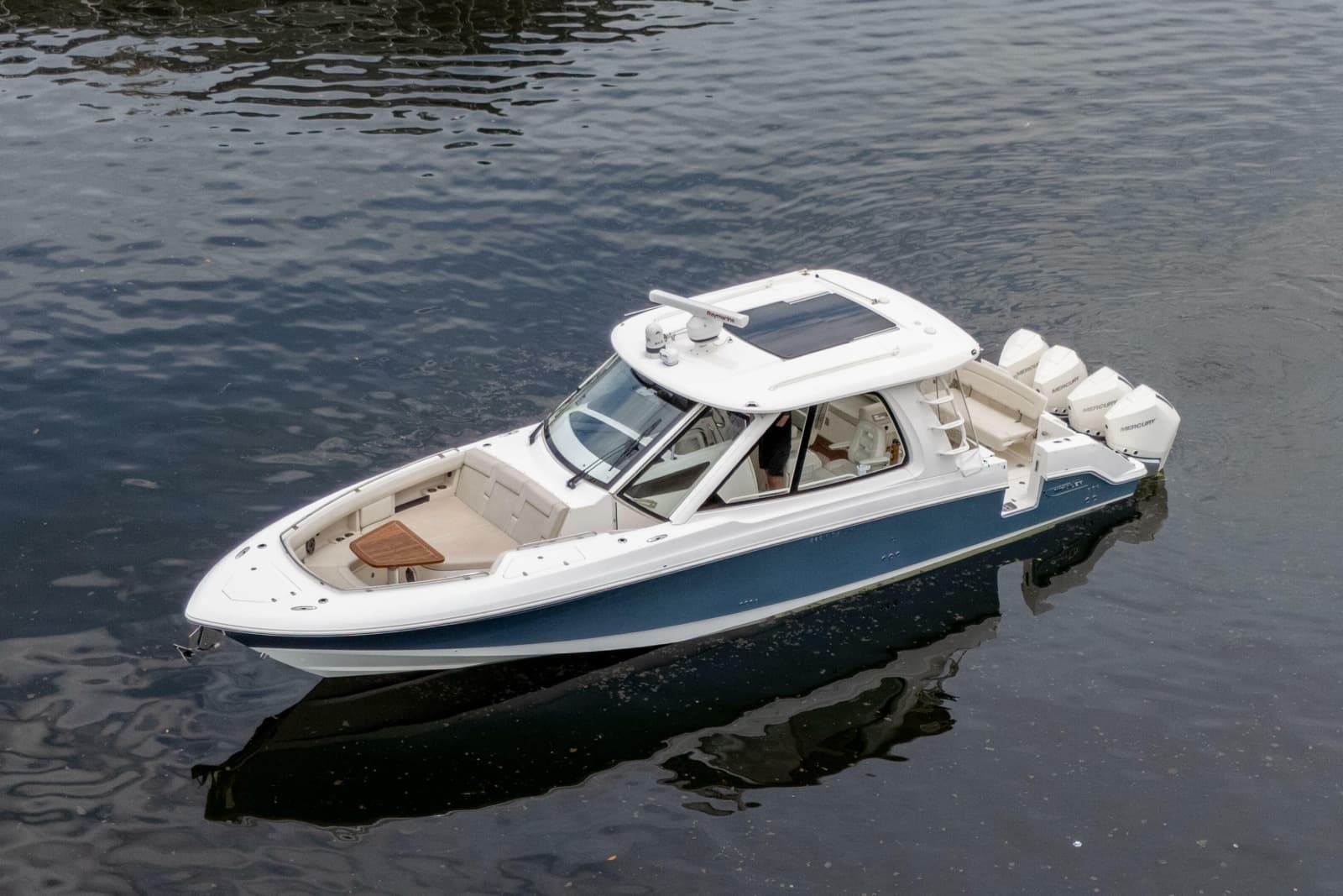 2021 Boston Whaler 405 Conquest - Photo 9