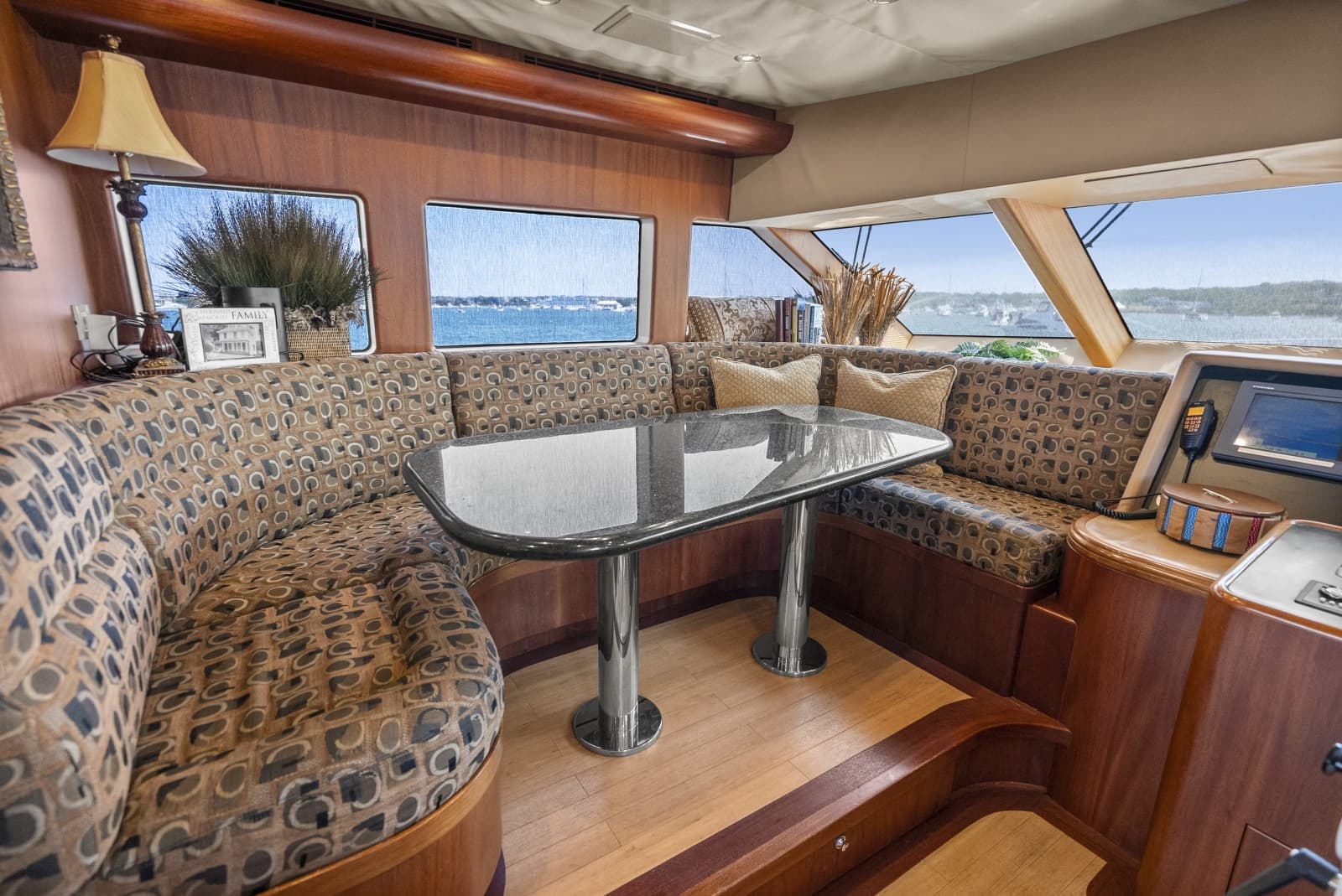 2004 Cheoy Lee Flybridge - Photo 29