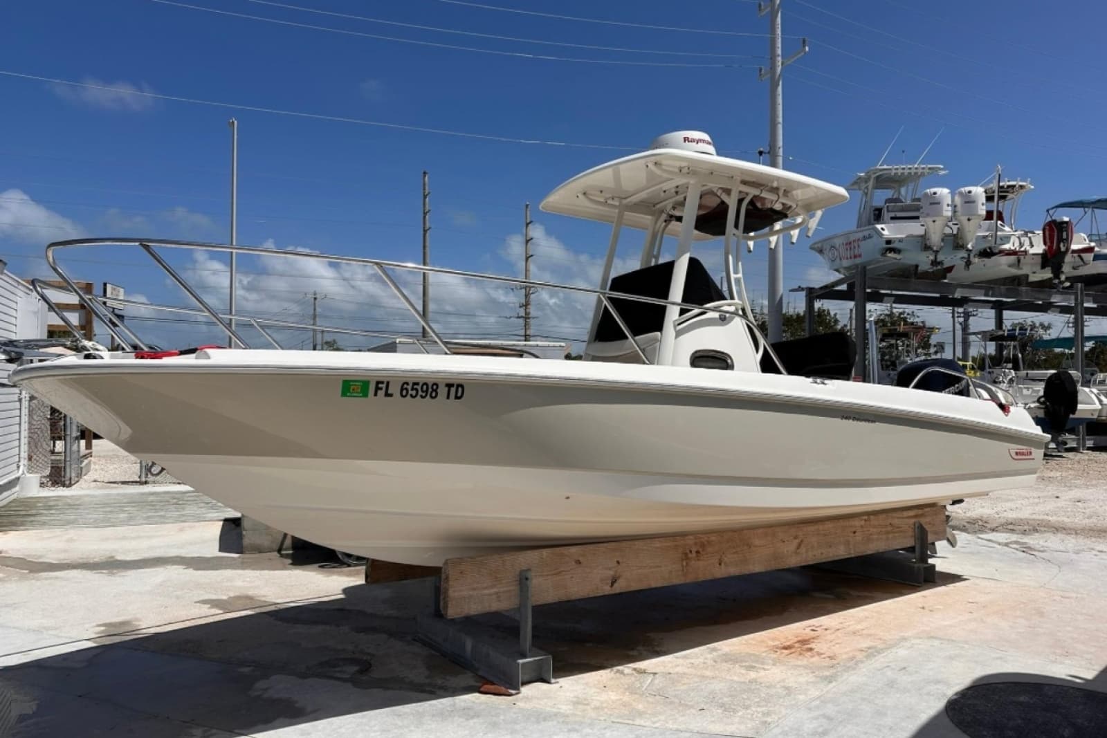 2018 Boston Whaler  - Photo 1