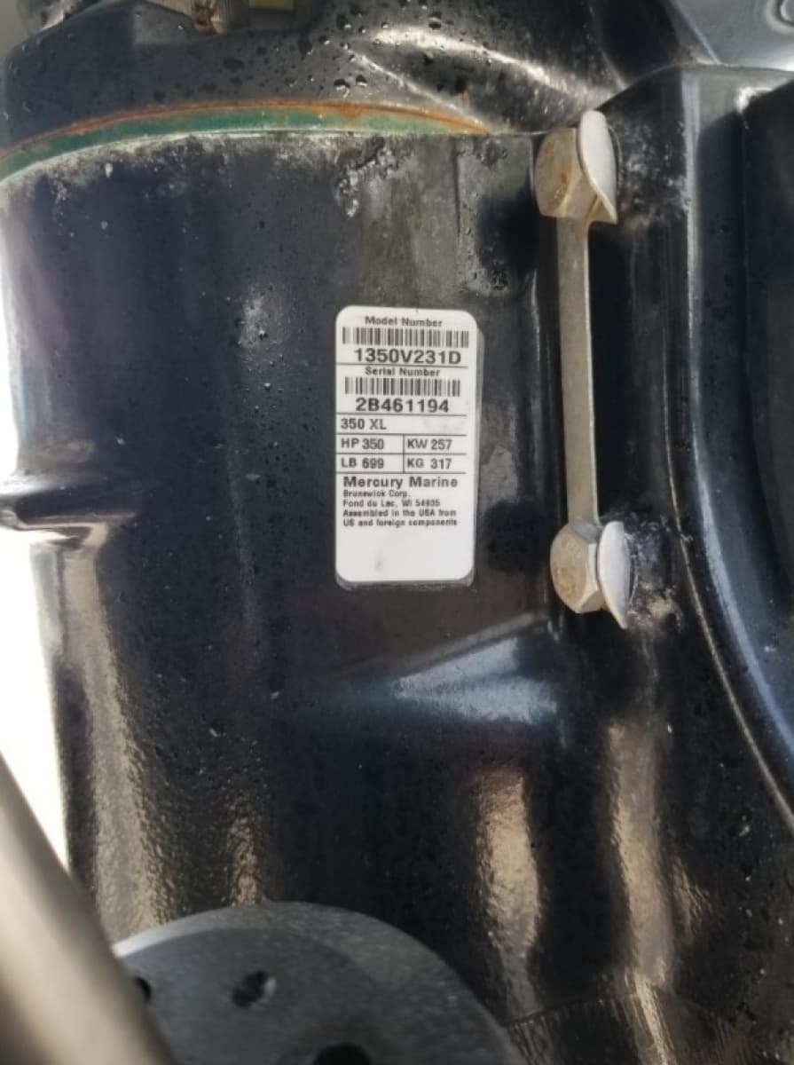2018 Boston Whaler  - Photo 13