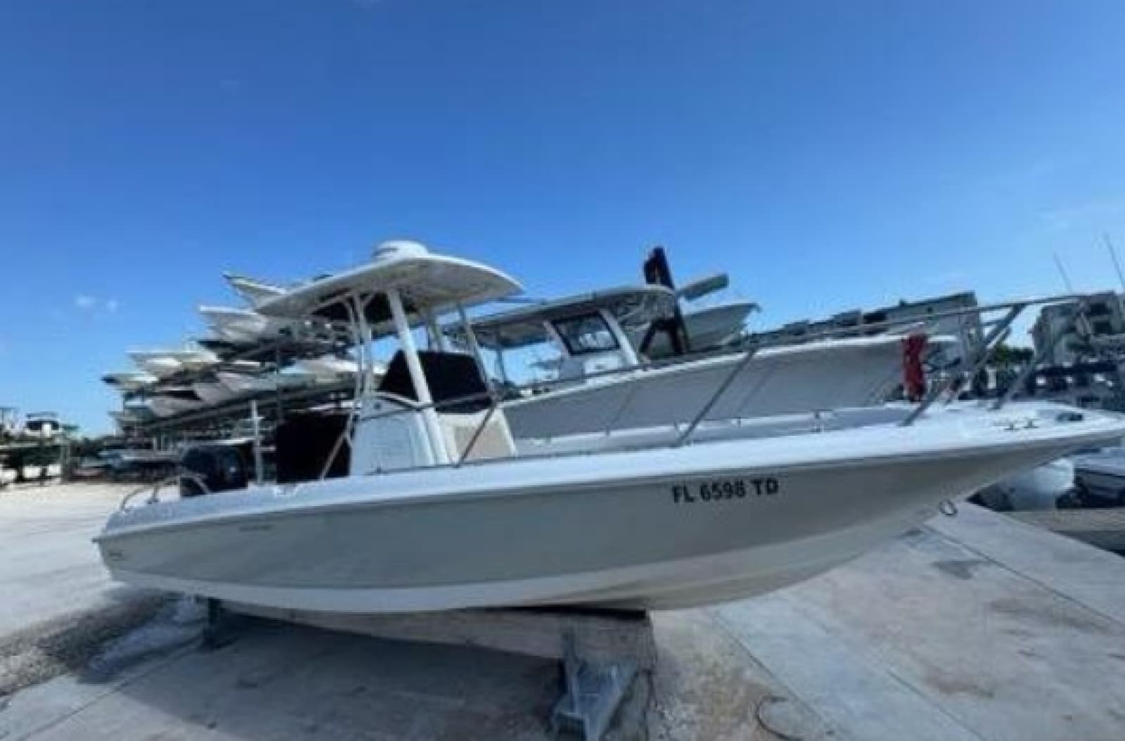 2018 Boston Whaler  - Photo 16