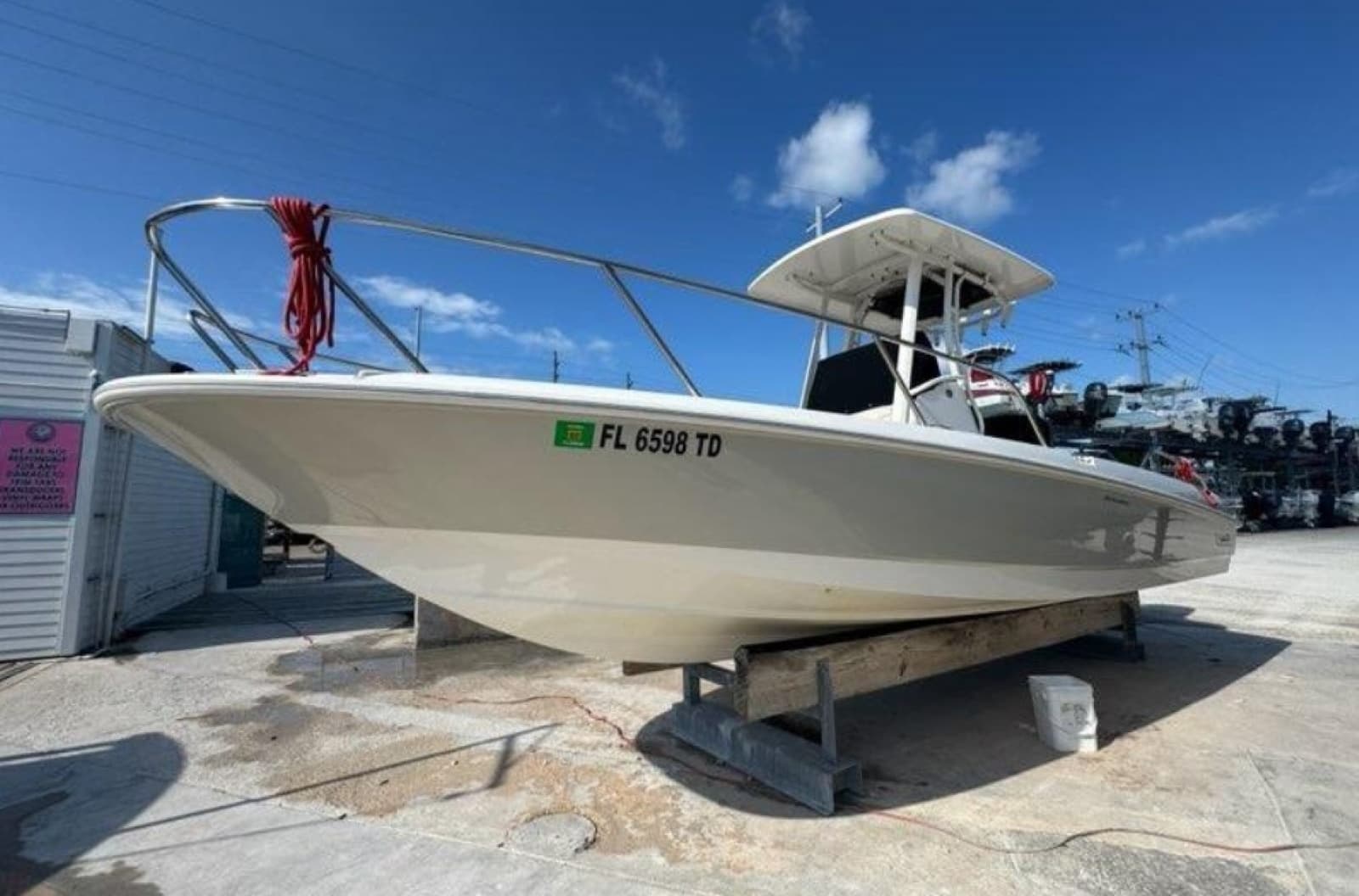 2018 Boston Whaler  - Photo 15