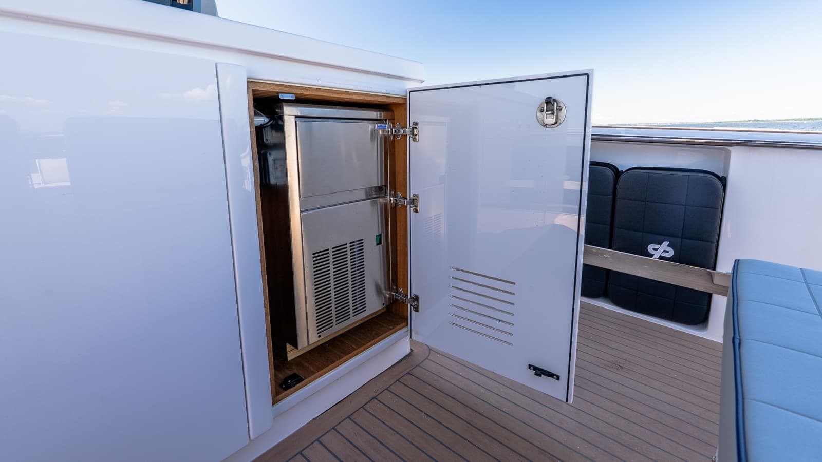 2024 Pardo Yachts 43 - Photo 27