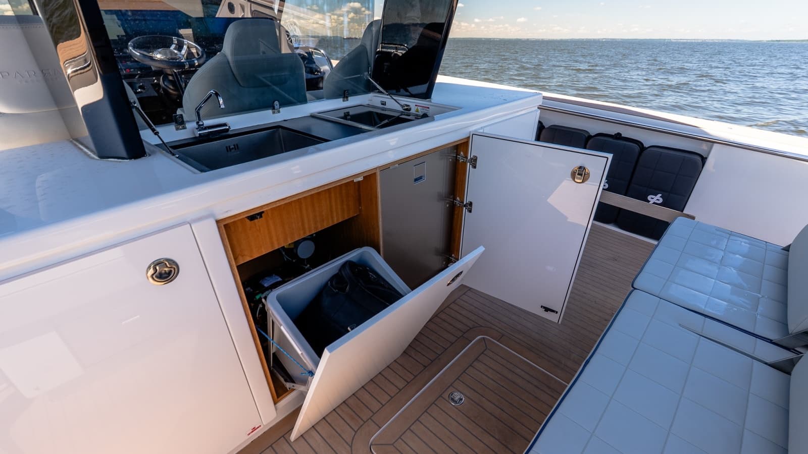 2024 Pardo Yachts 43 - Photo 25
