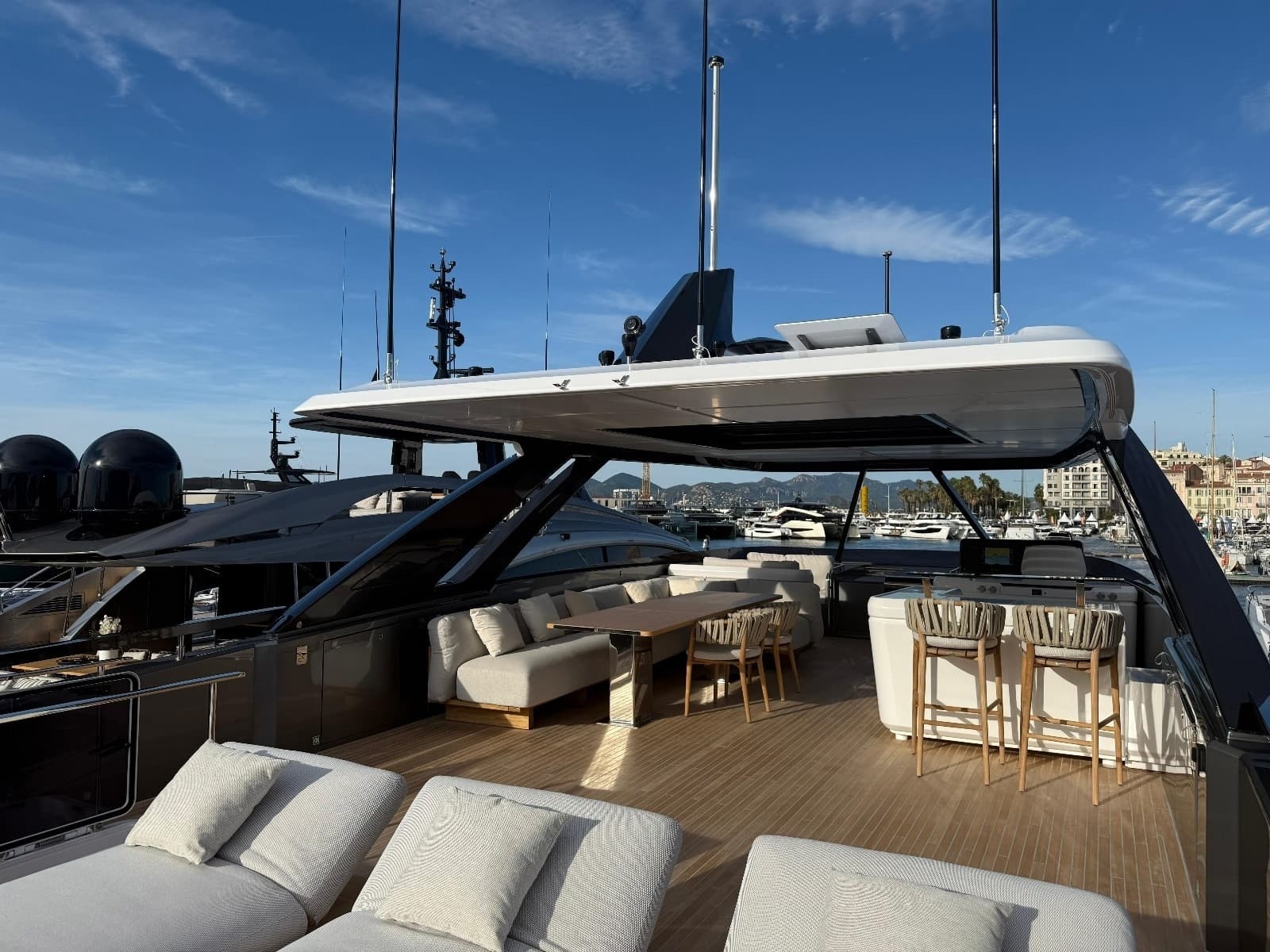 2025 Ferretti Yachts Yachts 940 - Photo 26