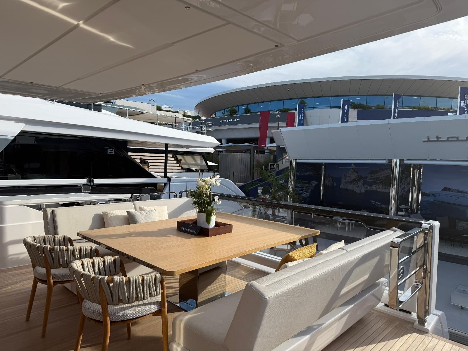 2025 Ferretti Yachts Yachts 940 - Photo 36