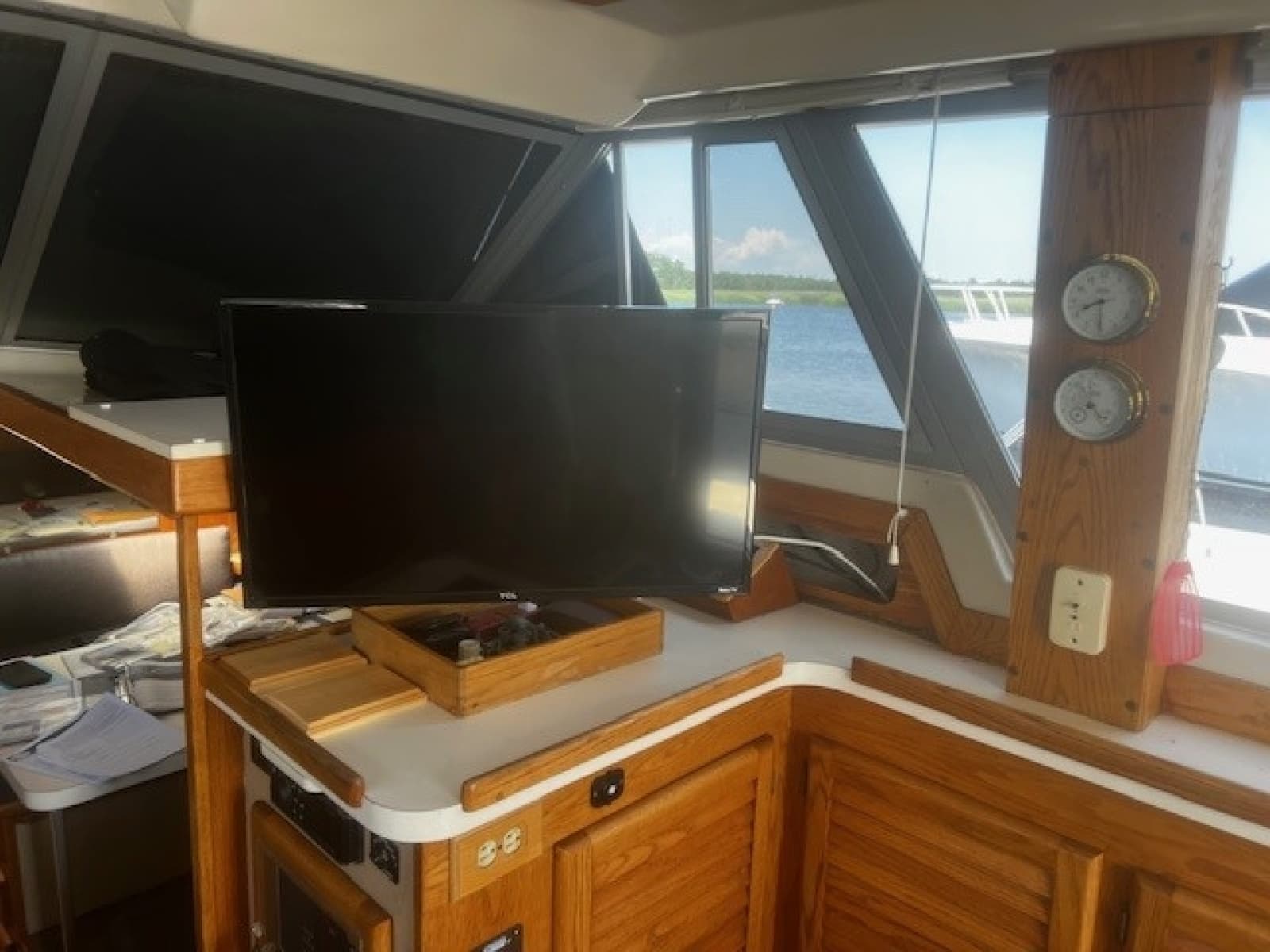 1987 Silverton Convertible - Photo 19