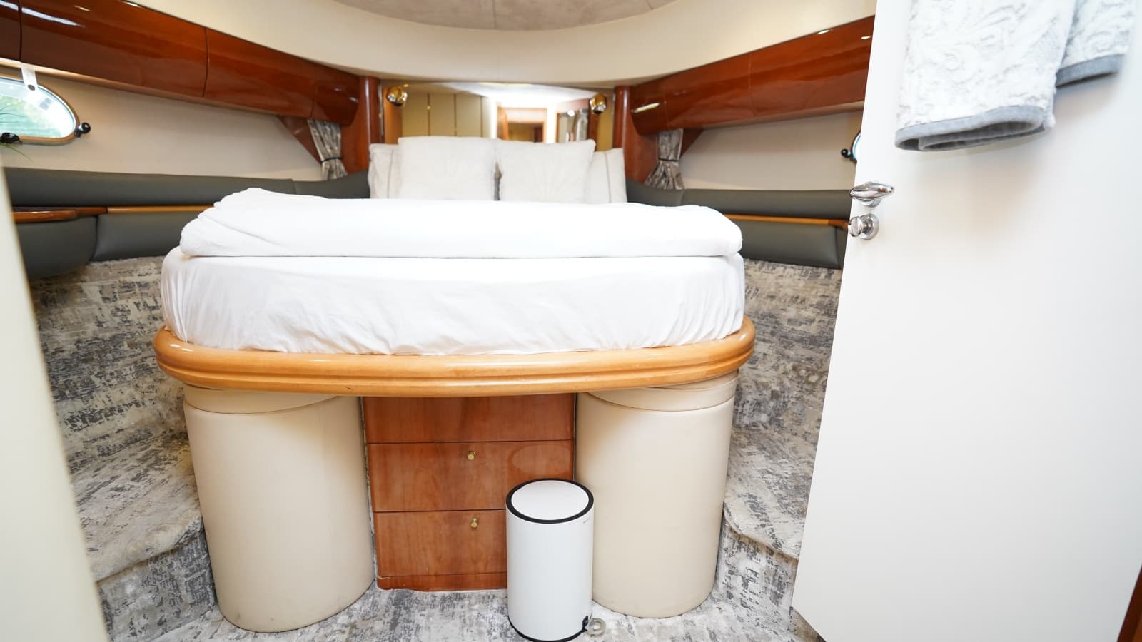 1999 Princess FLYBRIDGE - Photo 40
