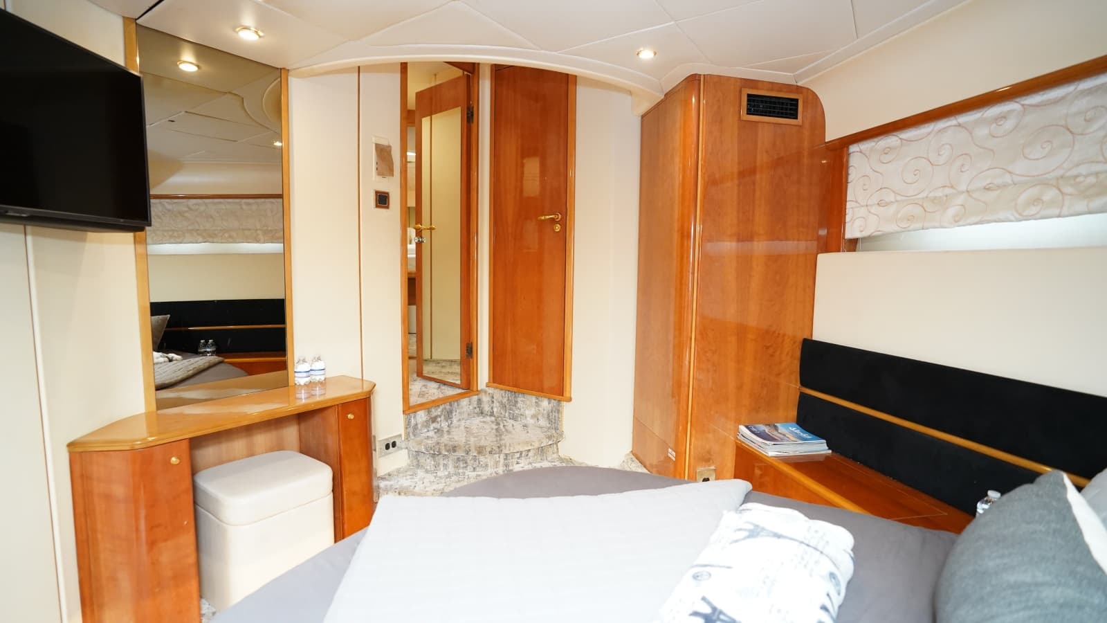 1999 Princess FLYBRIDGE - Photo 55