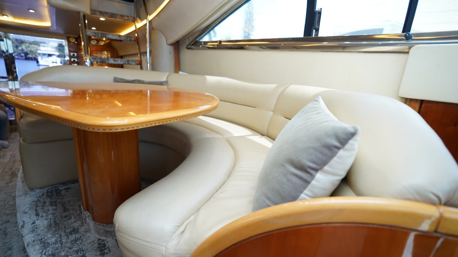 1999 Princess FLYBRIDGE - Photo 35