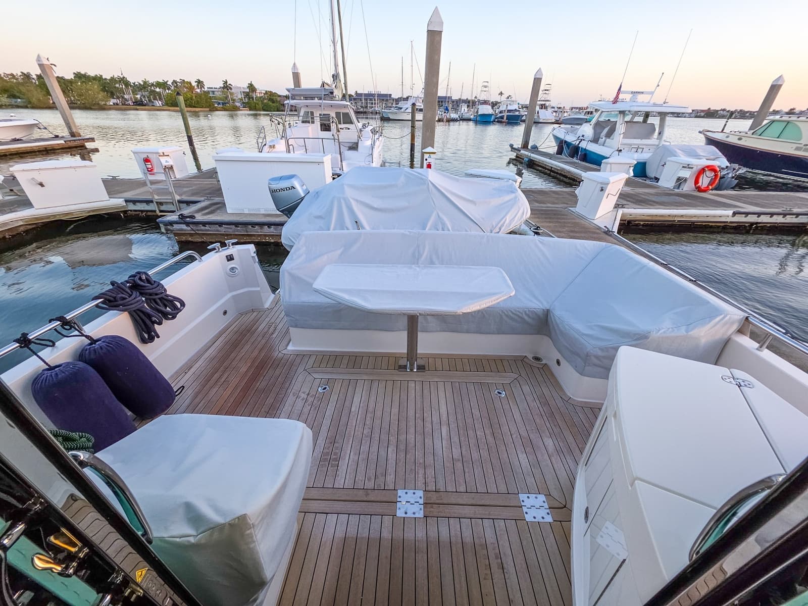 2025 Sabre 43 Salon Express - Photo 4