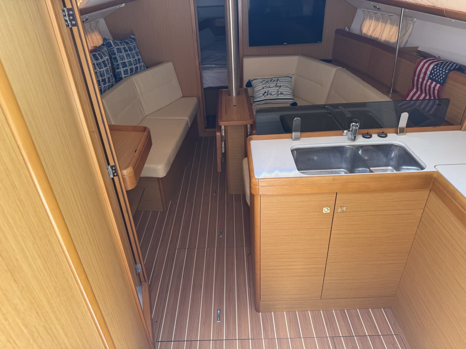 2010 Jeanneau 36i - Photo 24