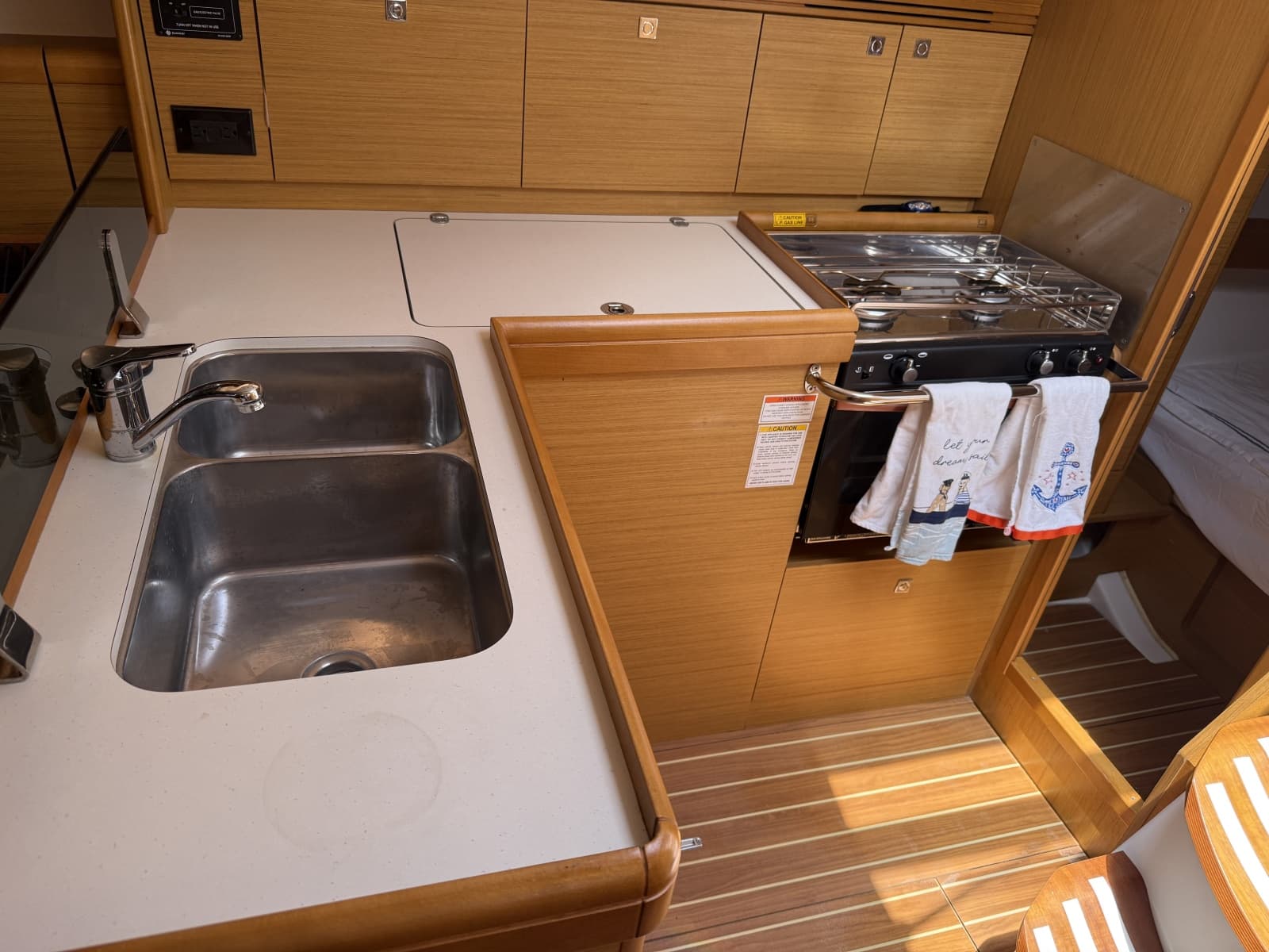 2010 Jeanneau 36i - Photo 31