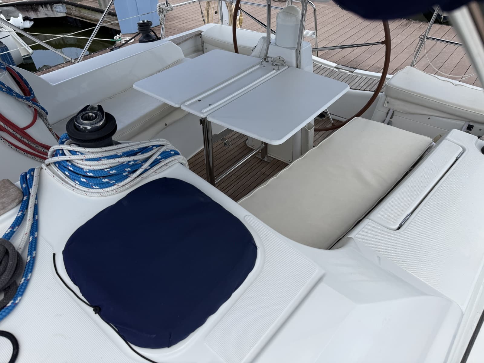 2010 Jeanneau 36i - Photo 17