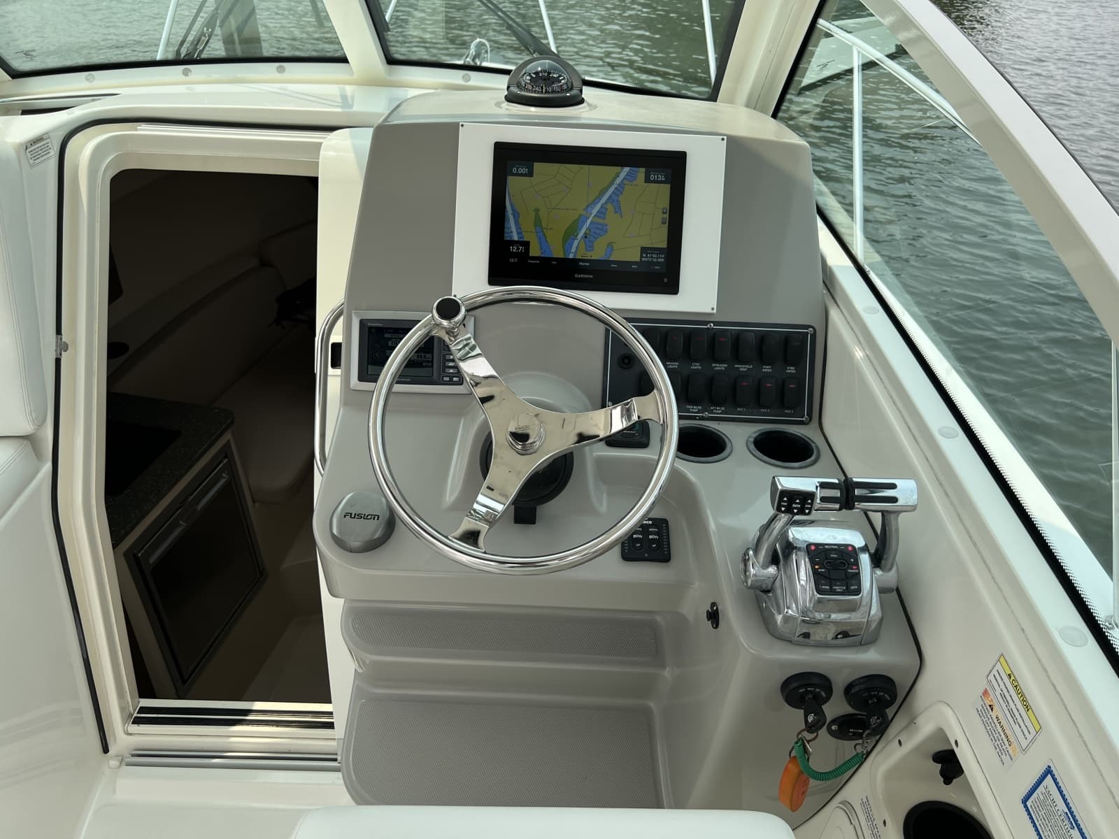 2013 Boston Whaler Conquest - Photo 15