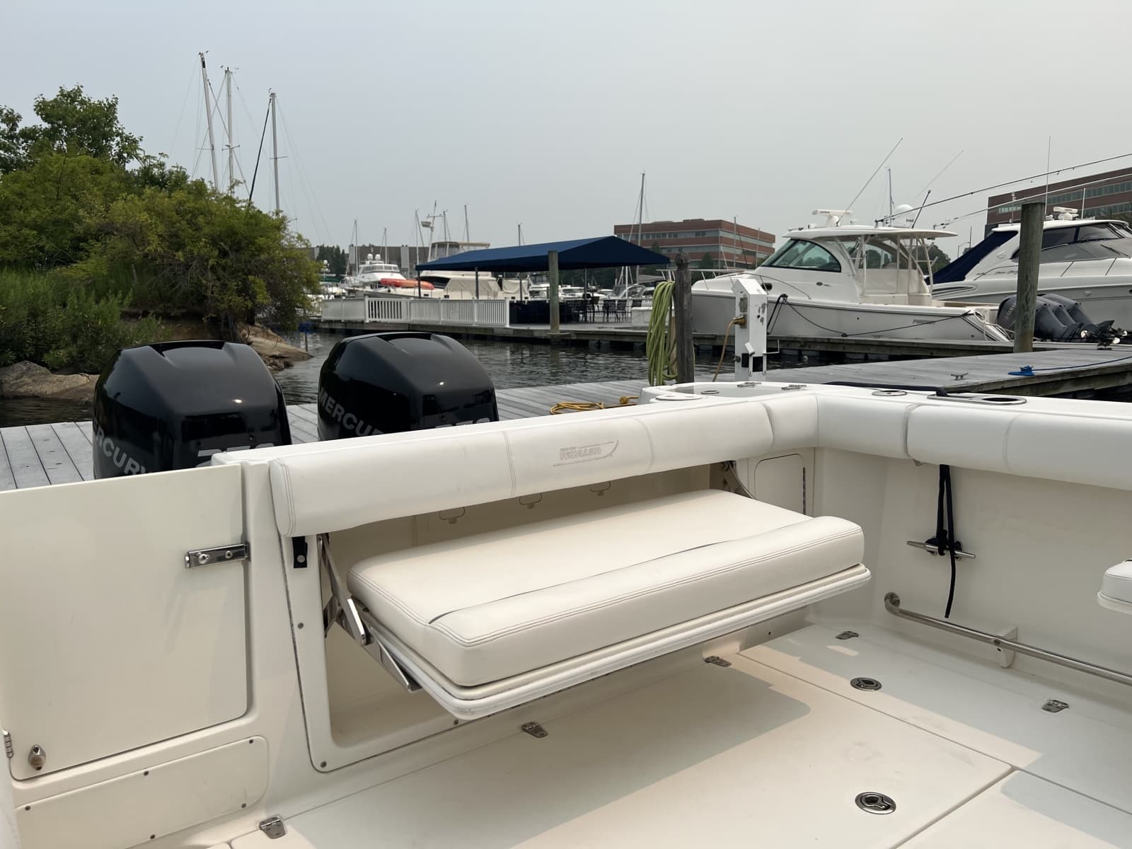 2013 Boston Whaler Conquest - Photo 13