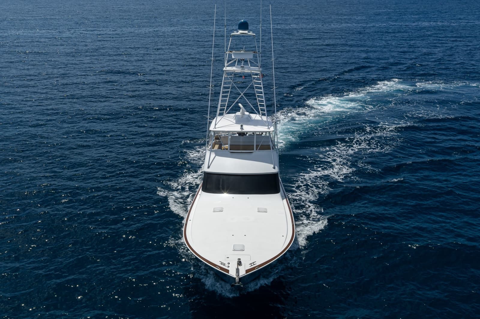 2002 Viking 61 Convertible - Photo 18