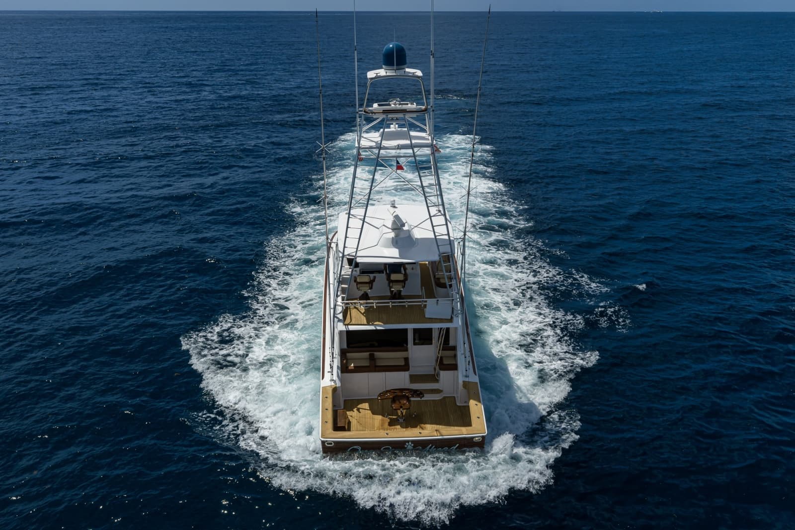 2002 Viking 61 Convertible - Photo 4
