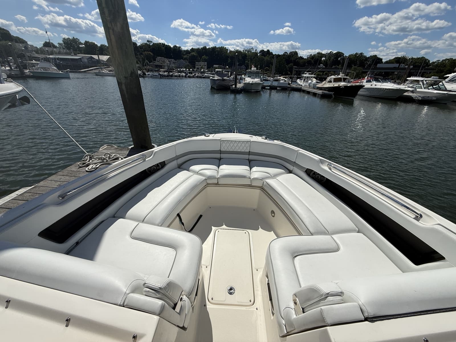 2016 Sea Ray 310 SLX - Photo 13