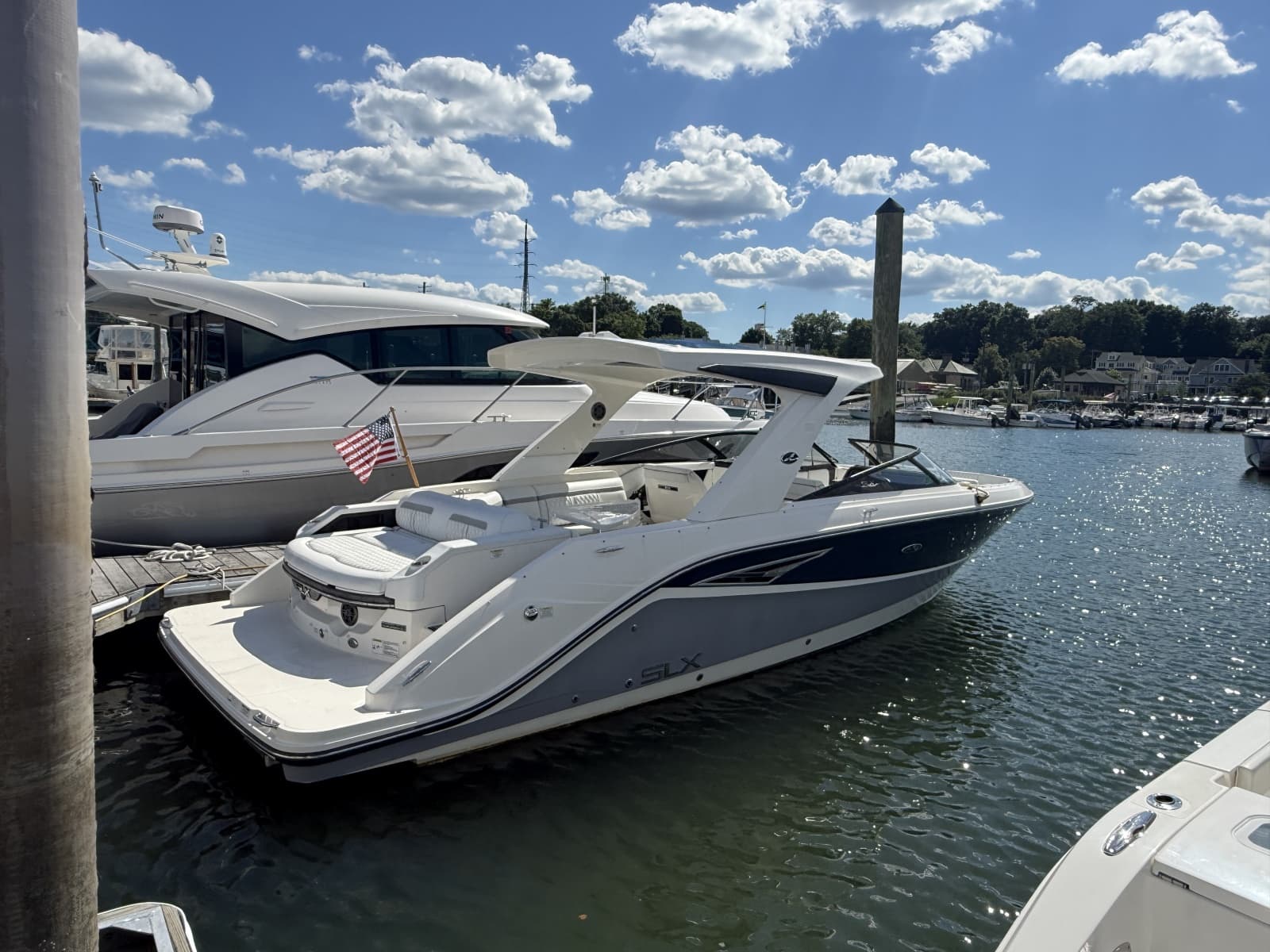 2016 Sea Ray 310 SLX - Photo 1