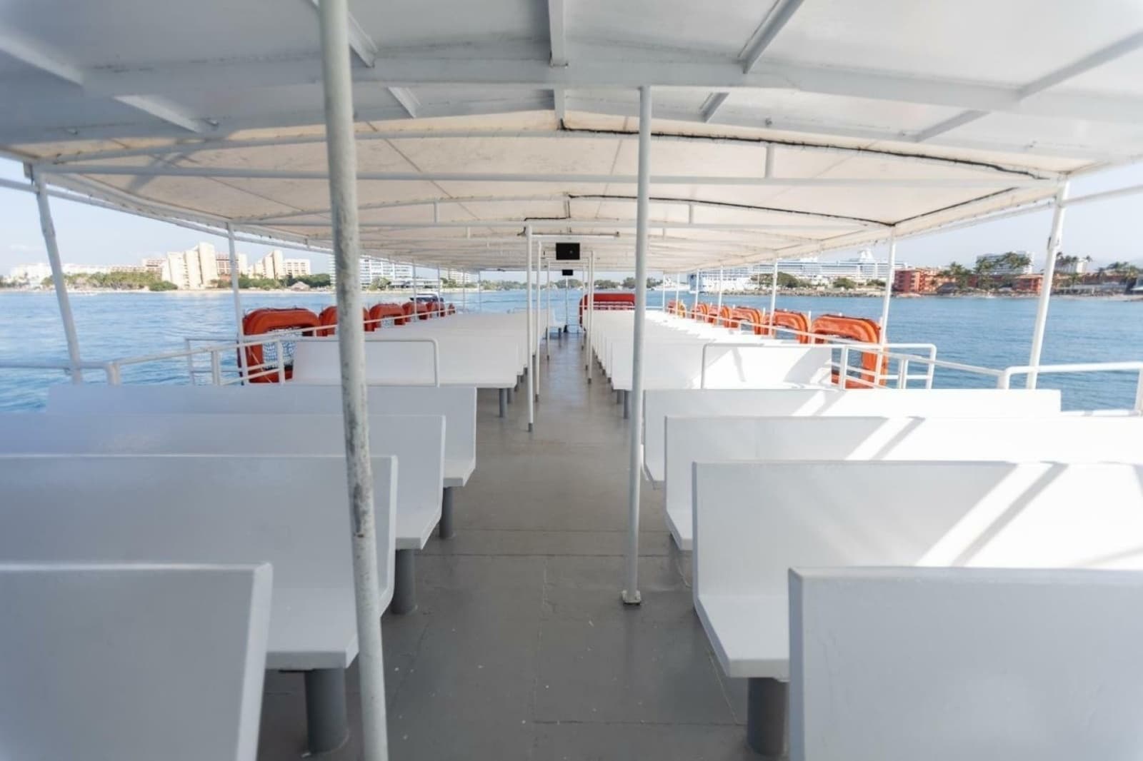 1983 Custom PASSENGER FERRY - Photo 11