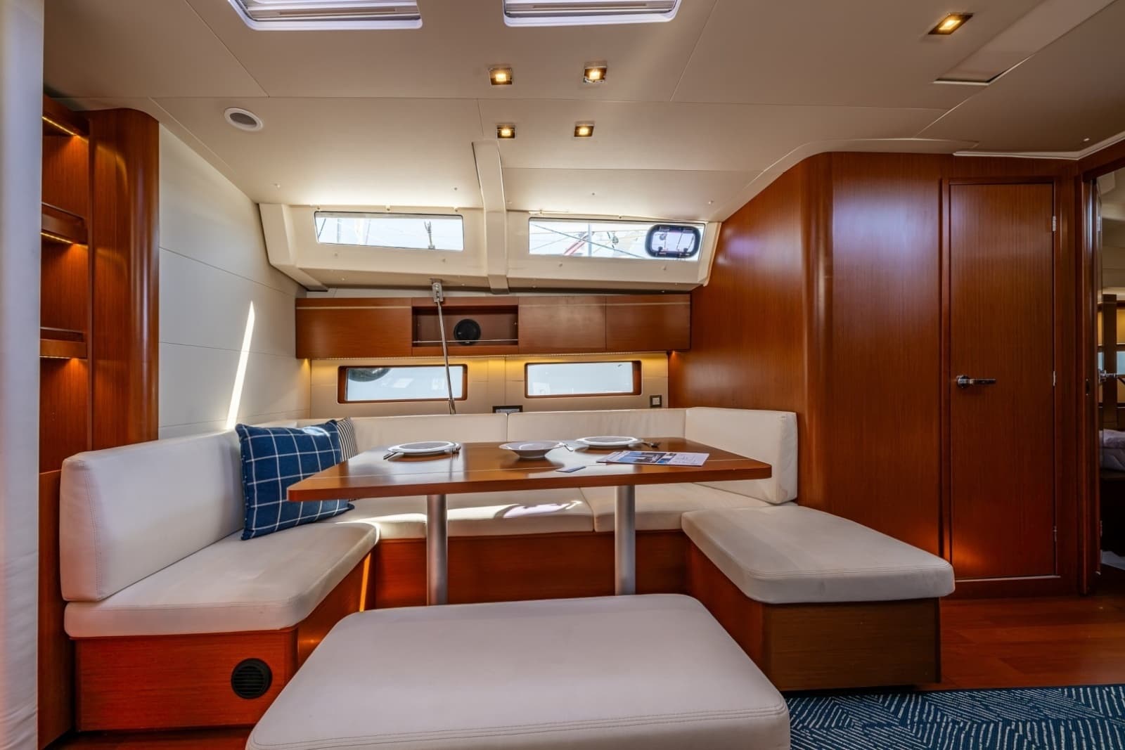 2019 Beneteau Oceanis 46.1 - Photo 10