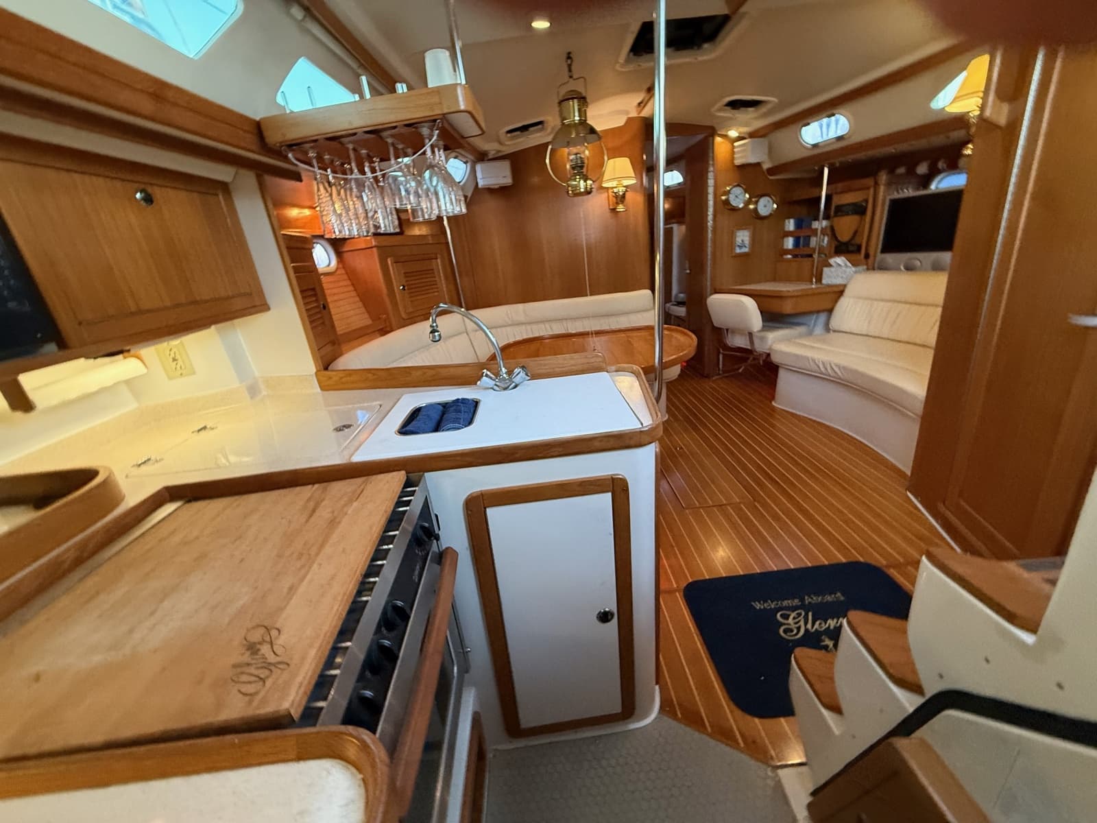 2001 Catalina 42 MkII - Photo 23