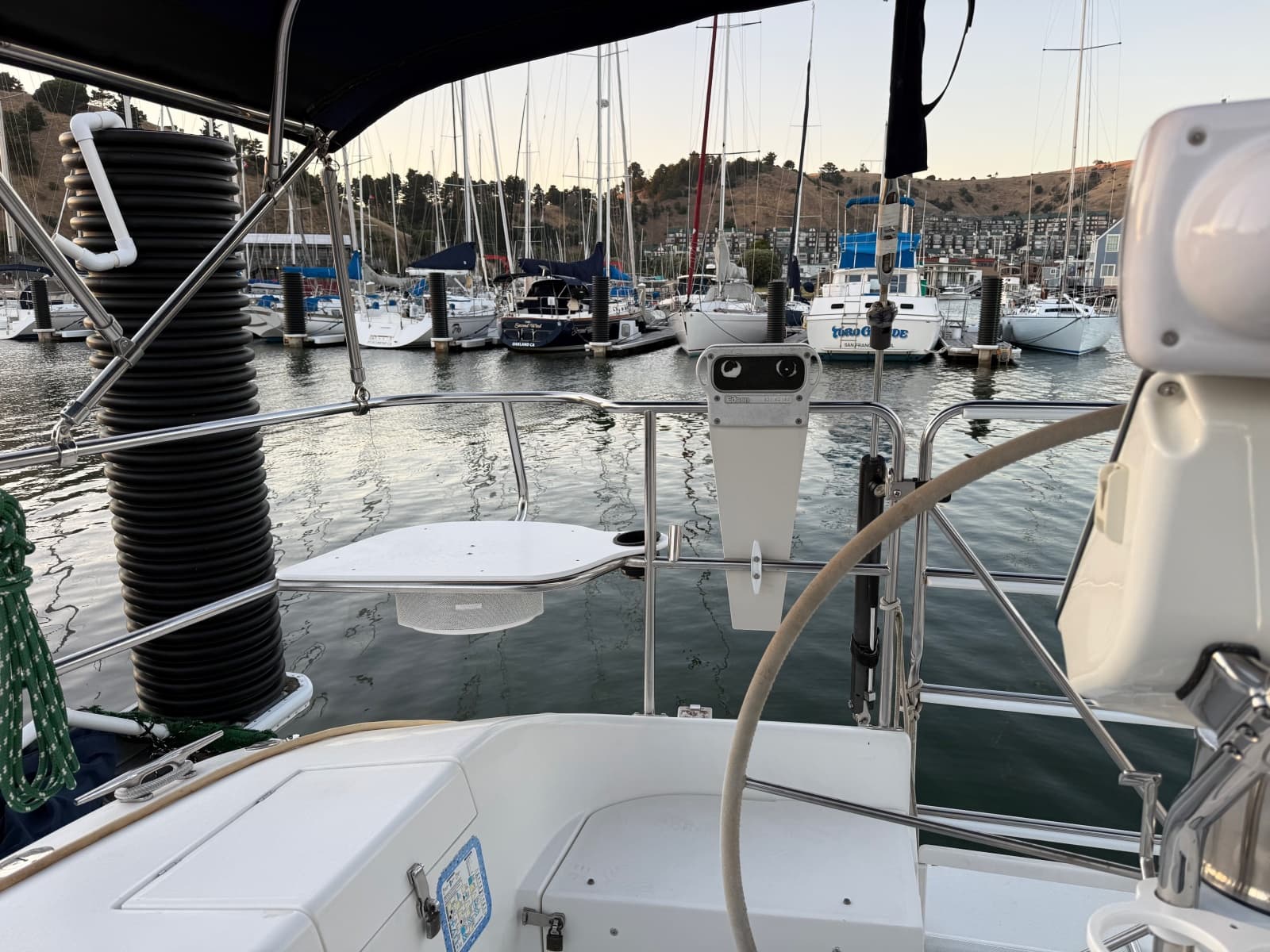 2001 Catalina 42 MkII - Photo 17