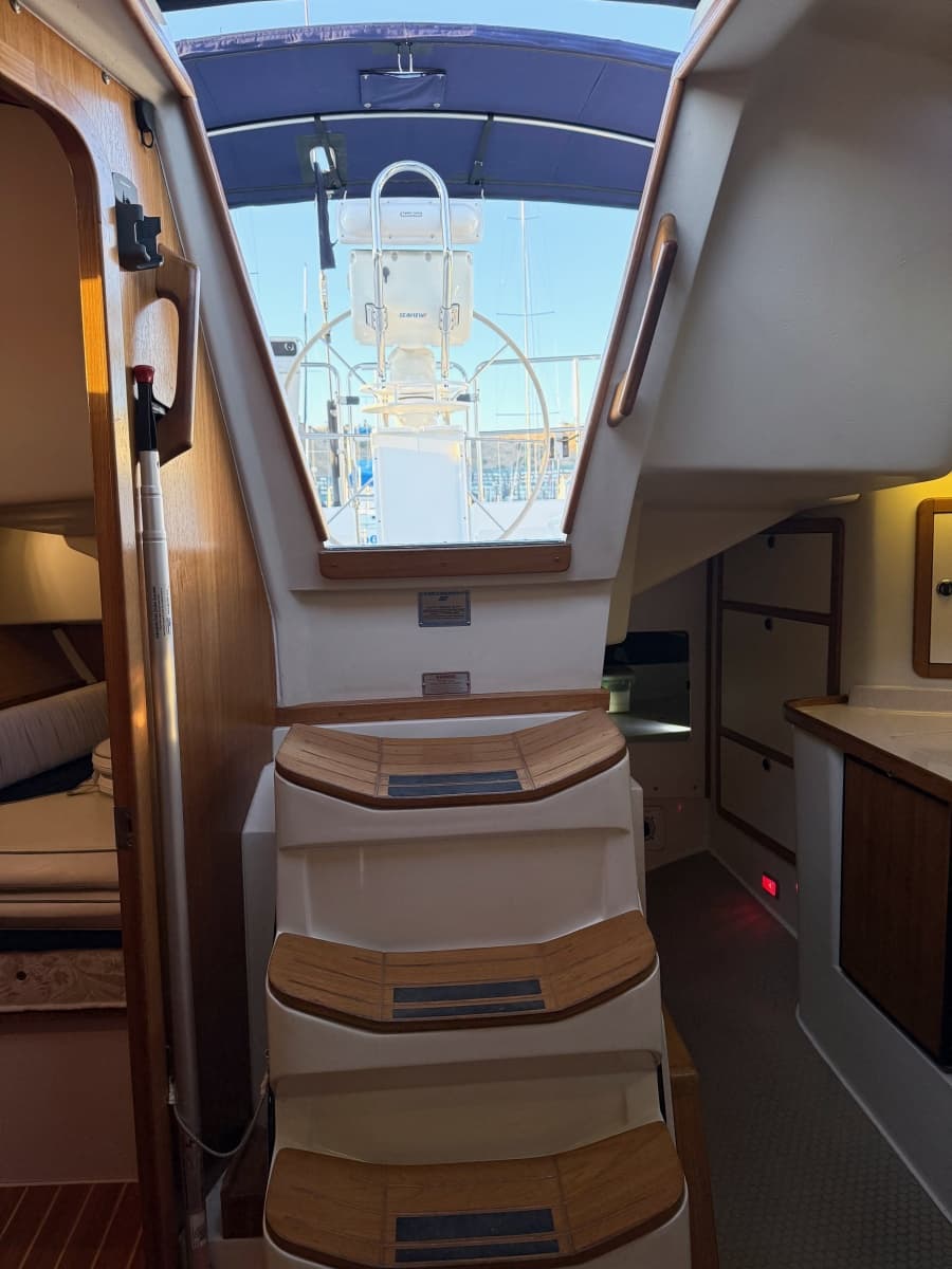2001 Catalina 42 MkII - Photo 22