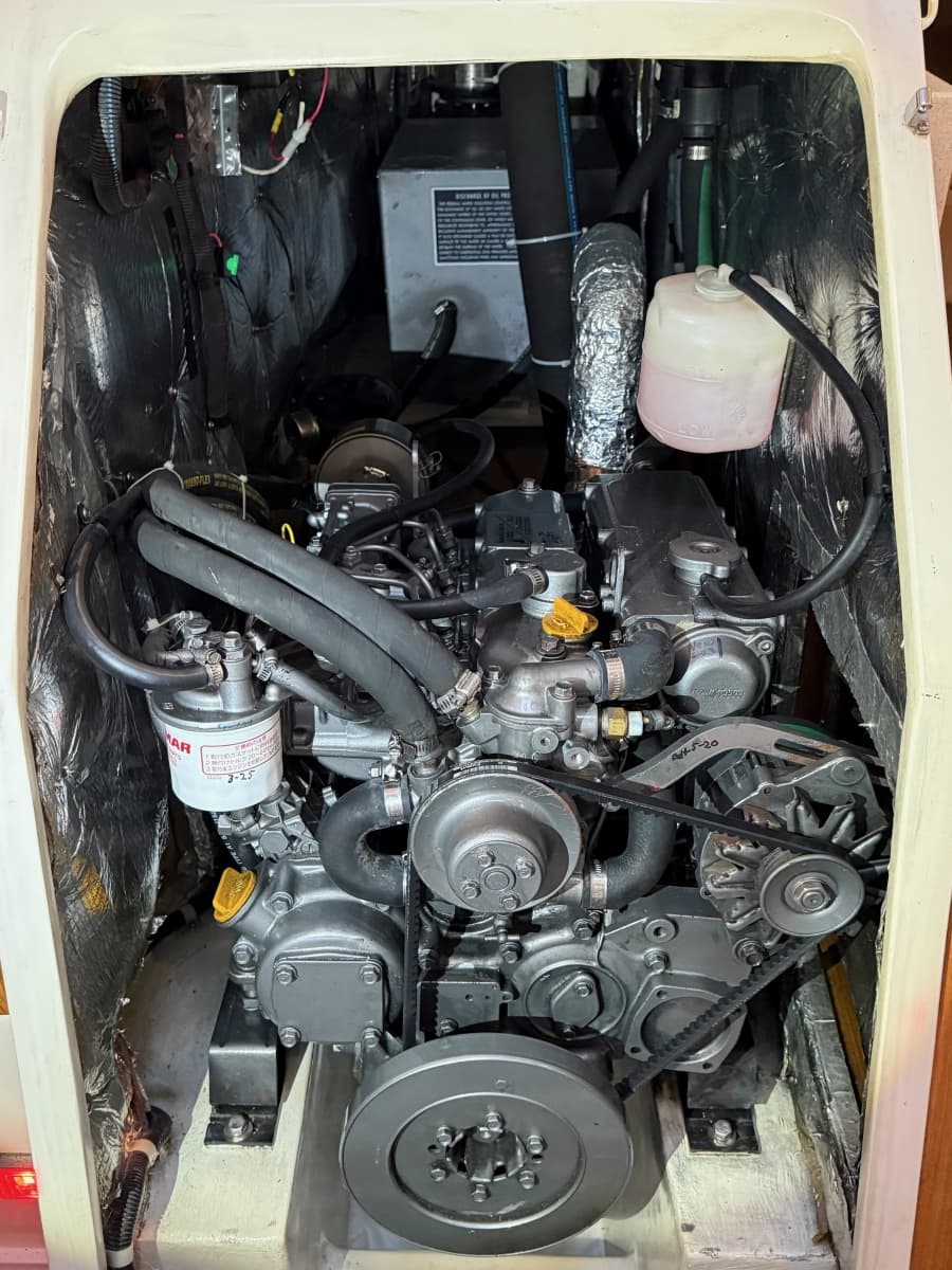2001 Catalina 42 MkII - Photo 51