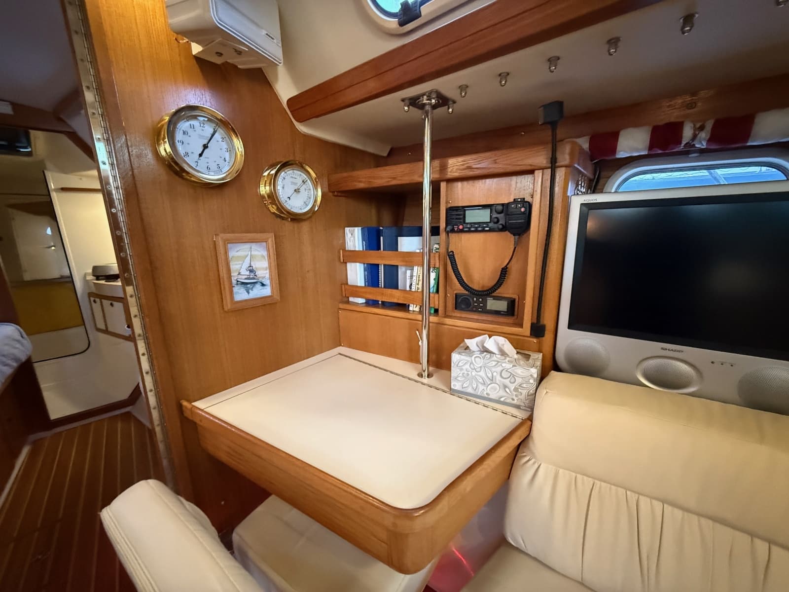2001 Catalina 42 MkII - Photo 42