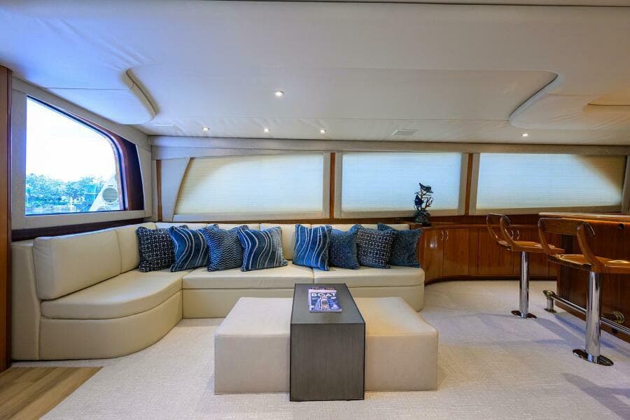 2004 Sea Force IX 82 Enclosed Bridge - Photo 20