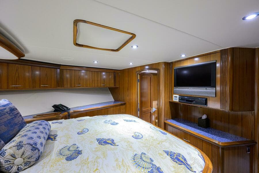 2004 Sea Force IX 82 Enclosed Bridge - Photo 39