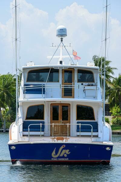 2004 Sea Force IX 82 Enclosed Bridge - Photo 8