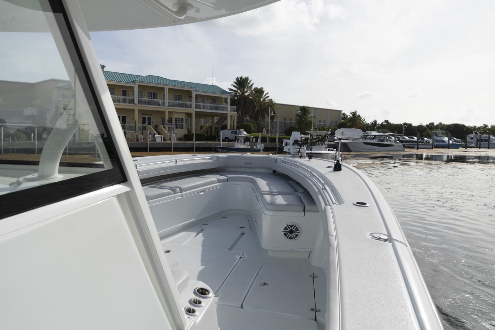 2018 Yellowfin  - Photo 31